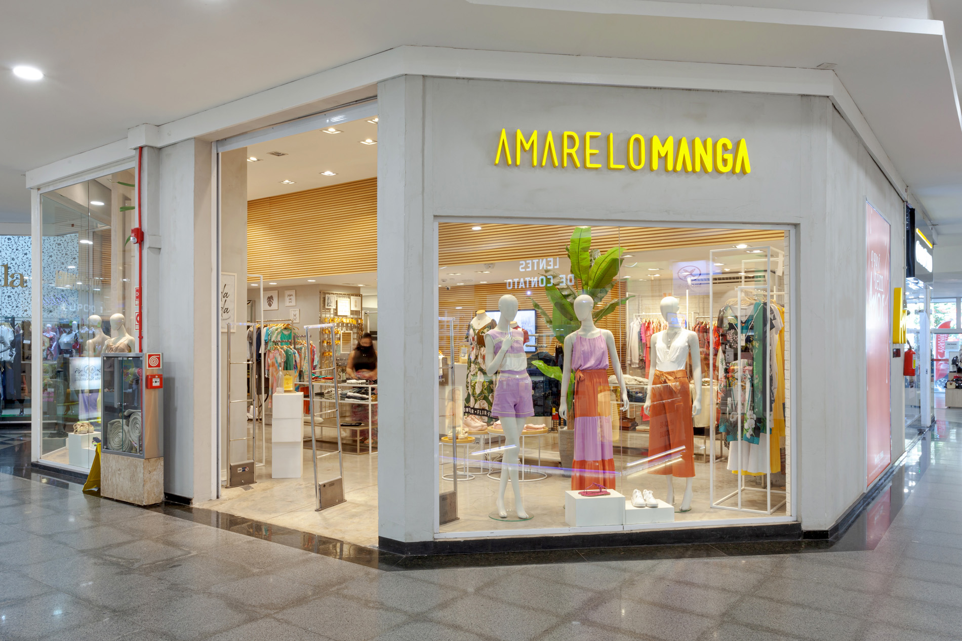 Amarelo Manga Shopping Avenida Center